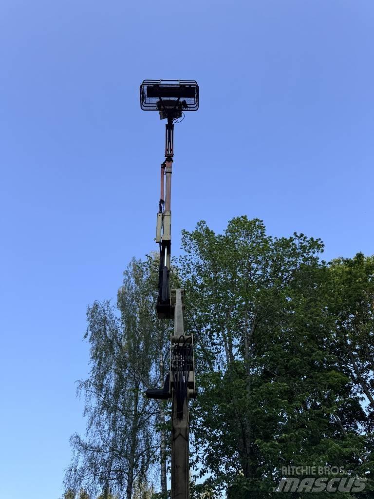 JLG 450 AJ Gelenkteleskoparbeitsbühnen