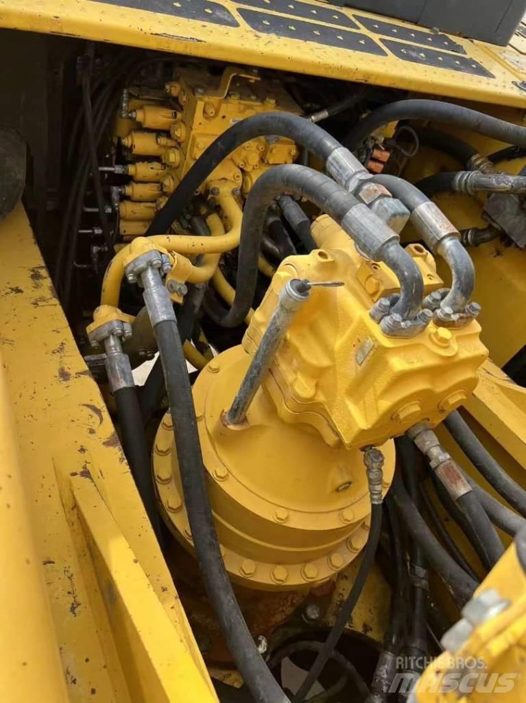 Komatsu PC430-8 Raupenbagger