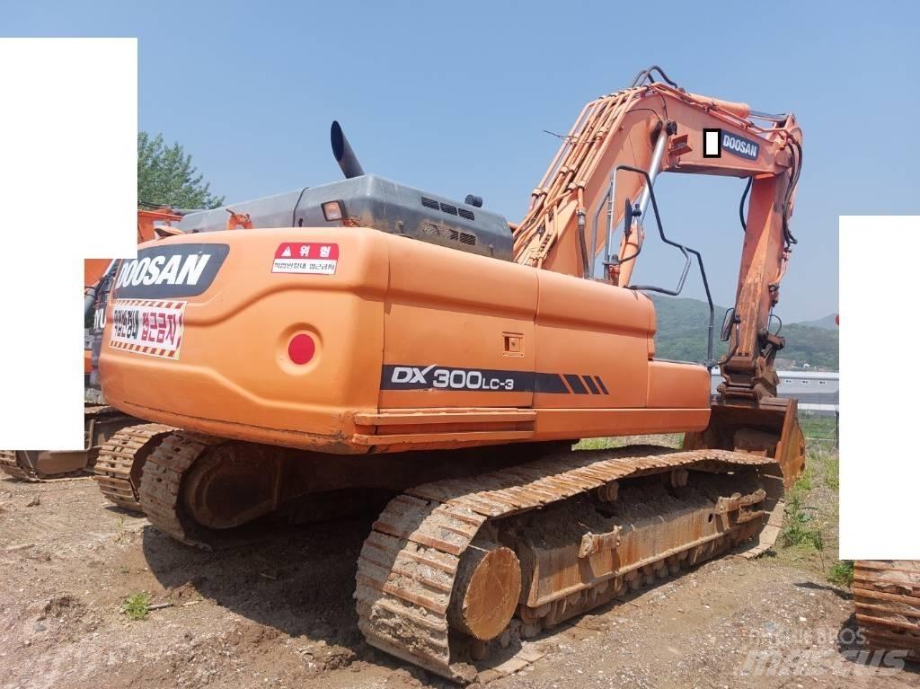 Doosan DX 300 LCA Raupenbagger