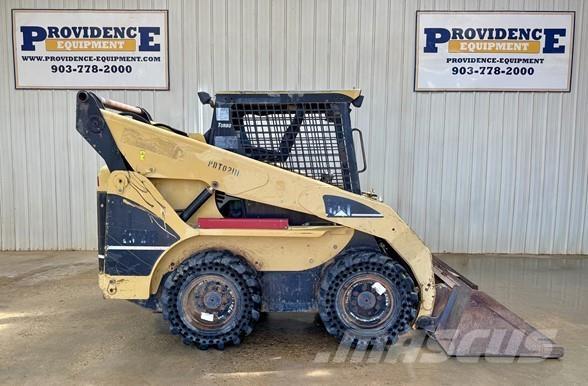 CAT 262B Kompaktlader