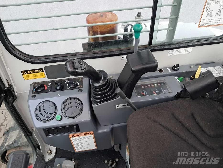 Takeuchi TB 153 FR Raupenbagger