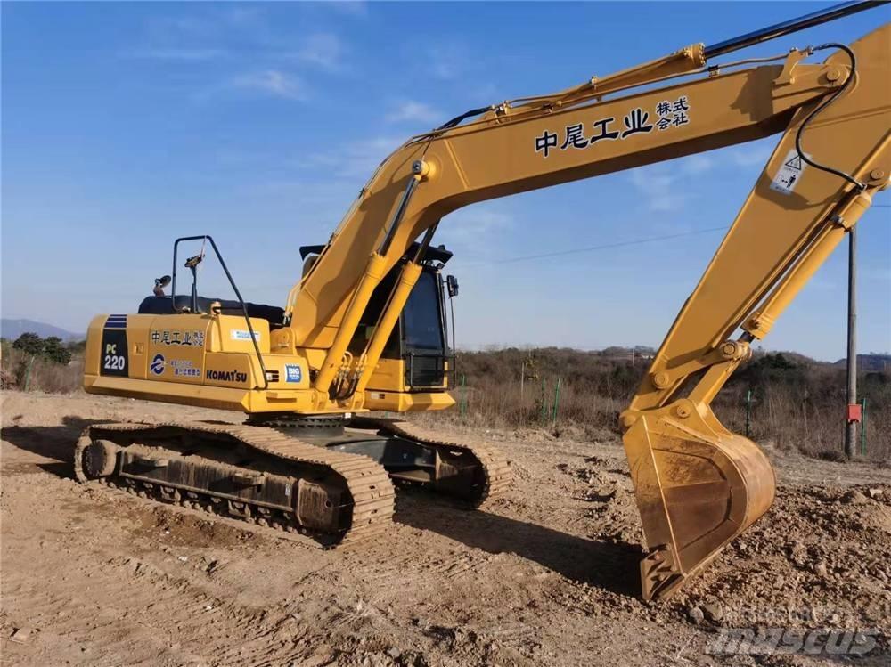 Komatsu PC 220-8 Raupenbagger