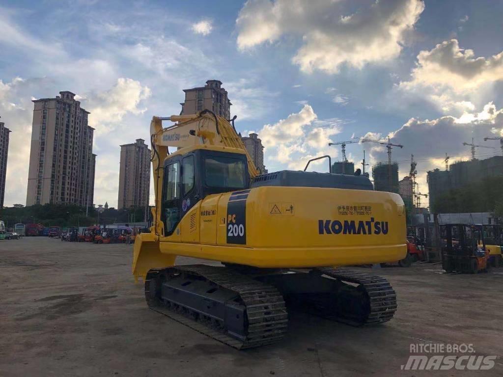 Komatsu PC 200-7 Raupenbagger