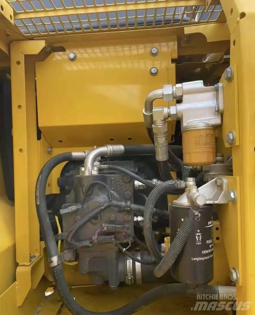Komatsu PC 130 Raupenbagger