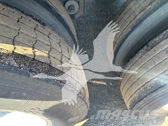 Utility 3000R Kühlauflieger