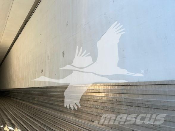 Utility 3000R Kühlauflieger