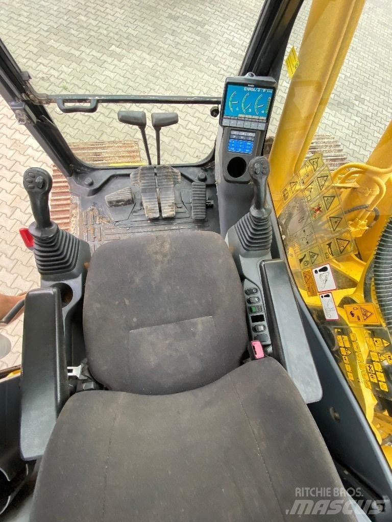 Komatsu PC 210 LC-8 Raupenbagger