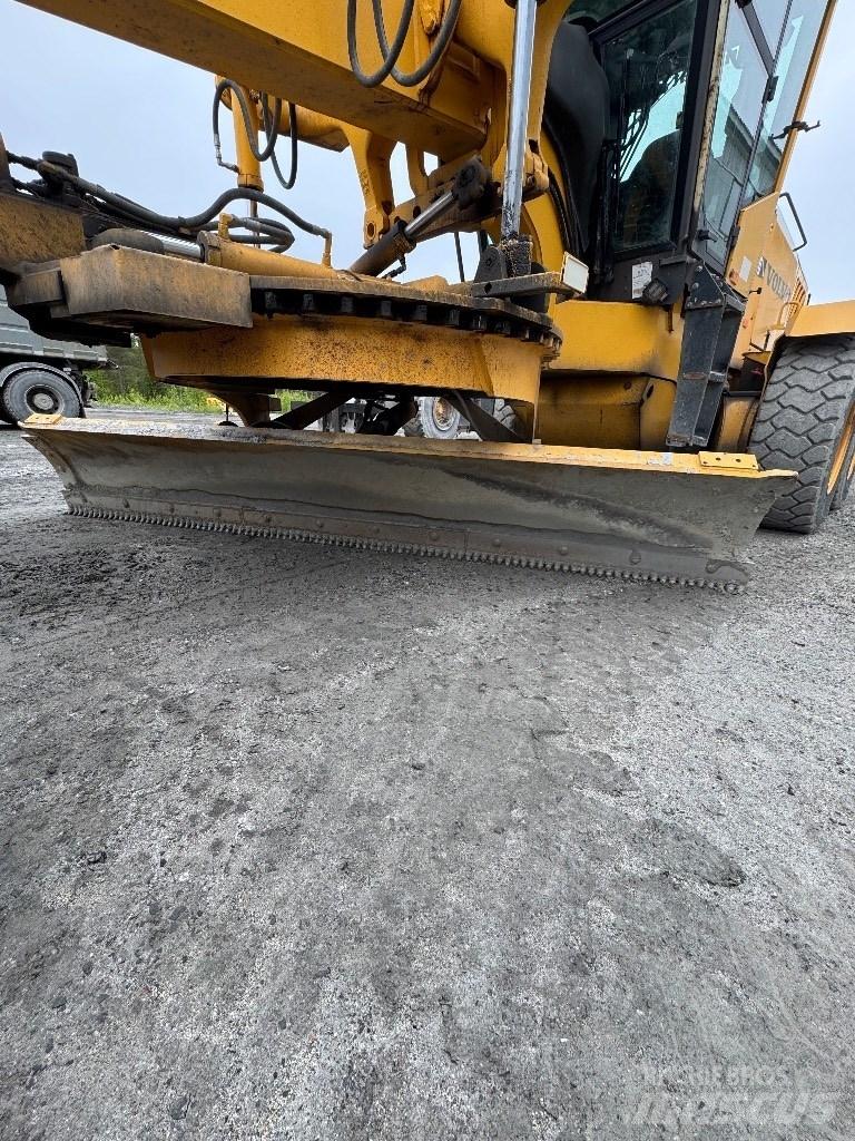 Volvo G 930 Grader