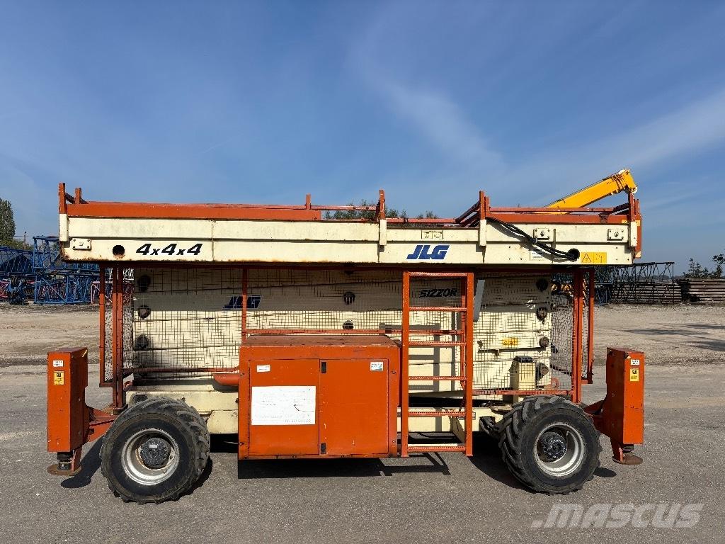 JLG 500 RTS Scheren-Arbeitsbühnen