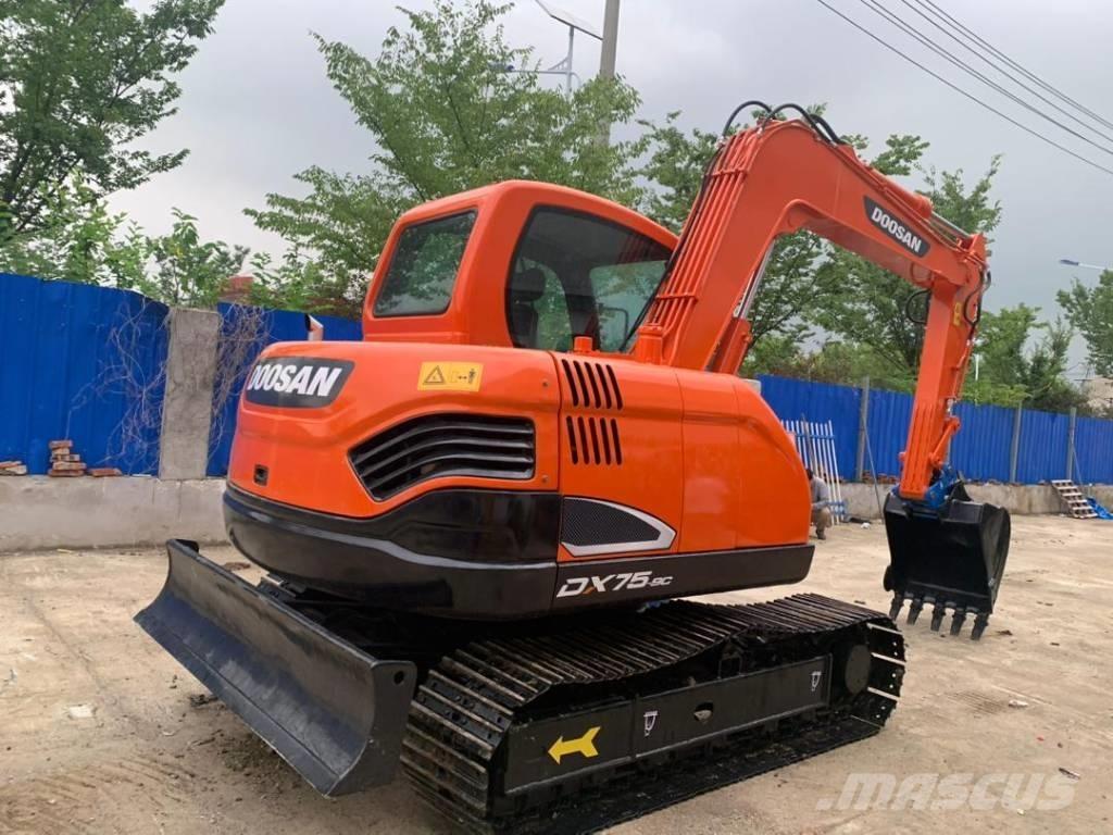 Doosan DX 75-9 C Midibagger  7t - 12t