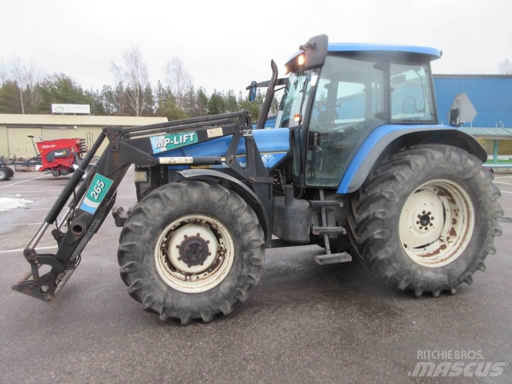New Holland TM 120 Traktoren
