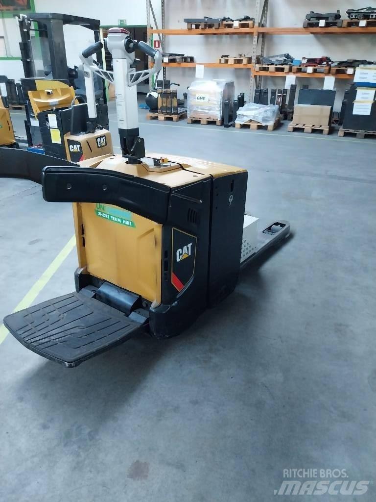 CAT NPV 20 N2 Gabelstapler mit Fahrerstand