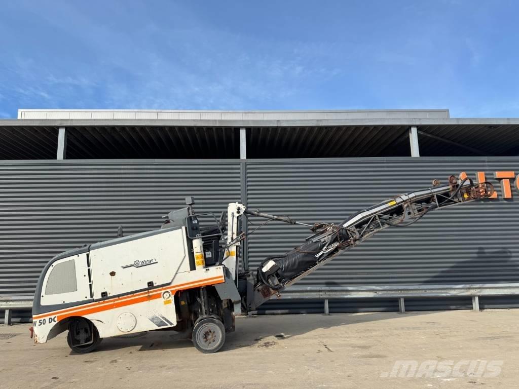 Wirtgen W 50 DC Asphaltfräsen