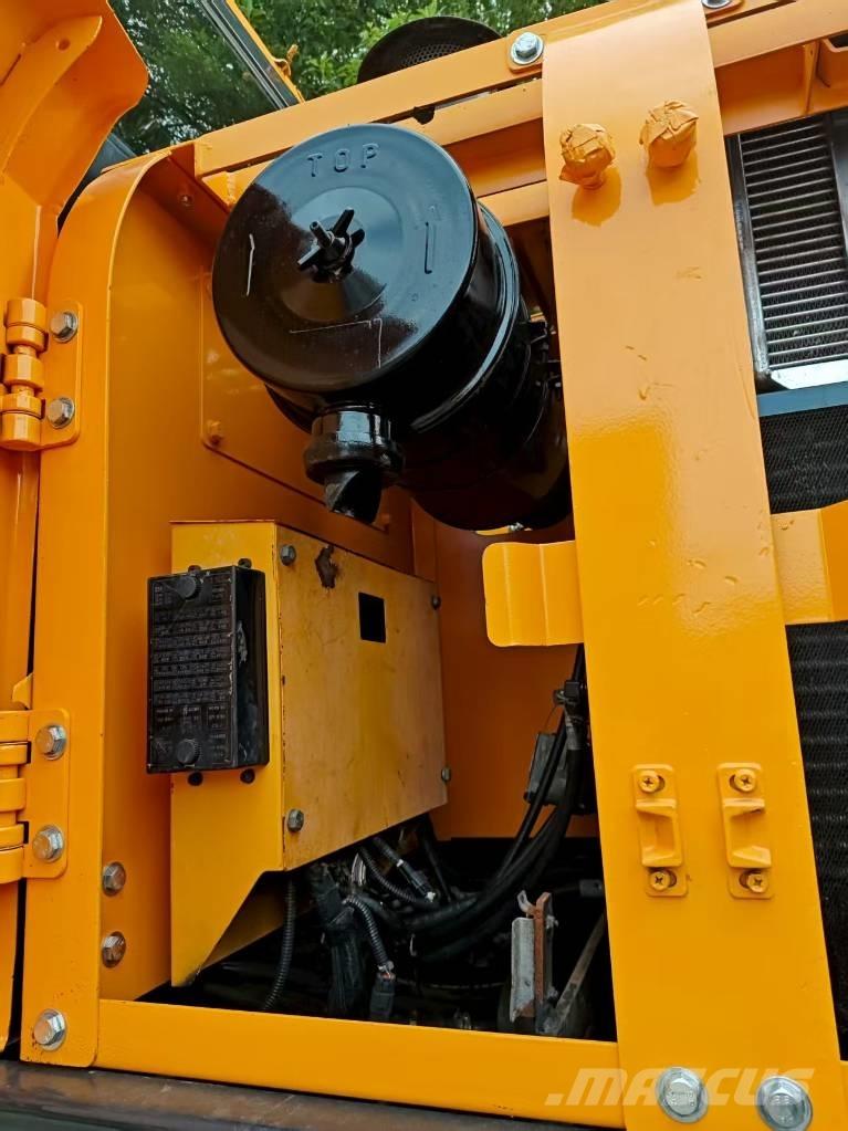 Hyundai r210w-9 Mobilbagger