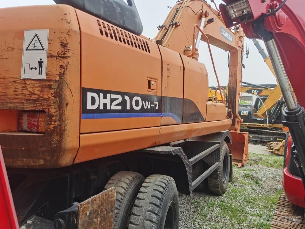 Doosan DH 210 W-7 Mobilbagger