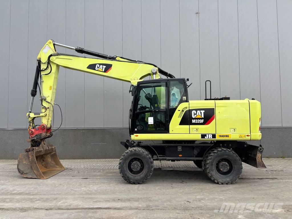 CAT M 320 F Mobilbagger