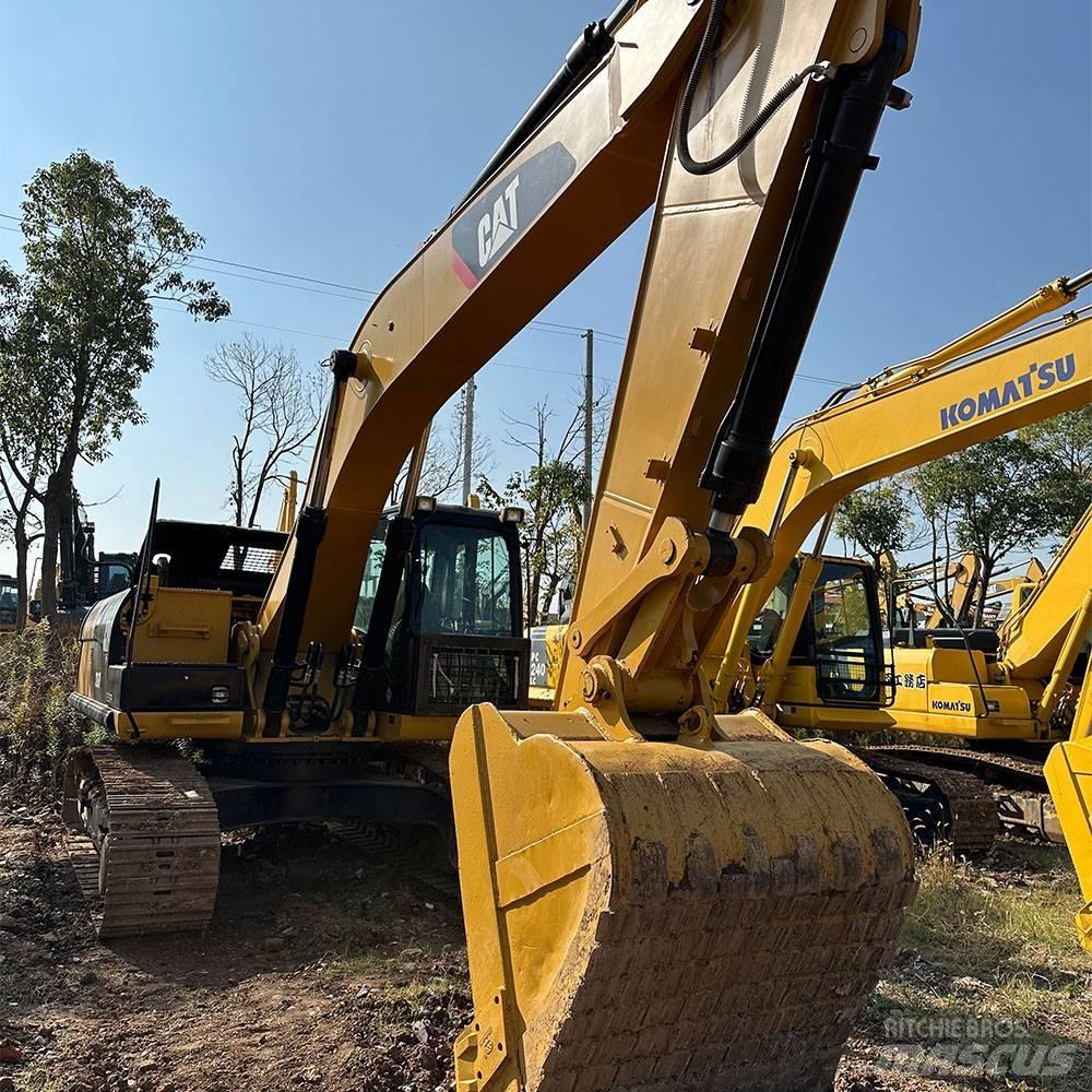 CAT 326D Raupenbagger
