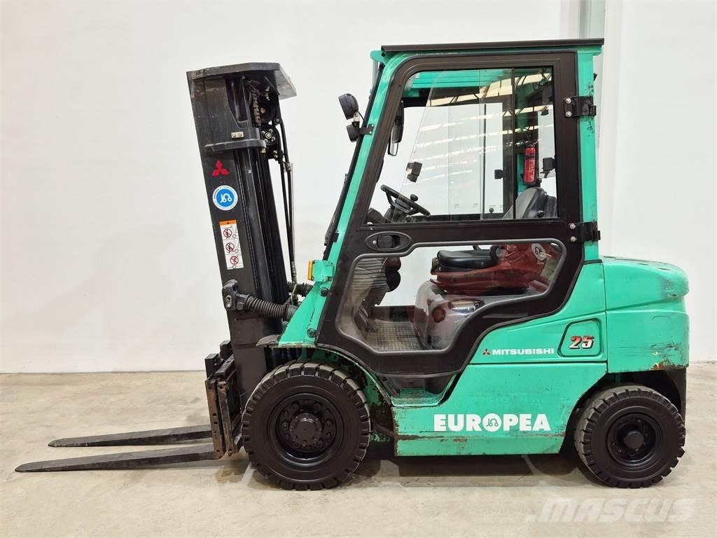 Mitsubishi FD25NT Dieselstapler