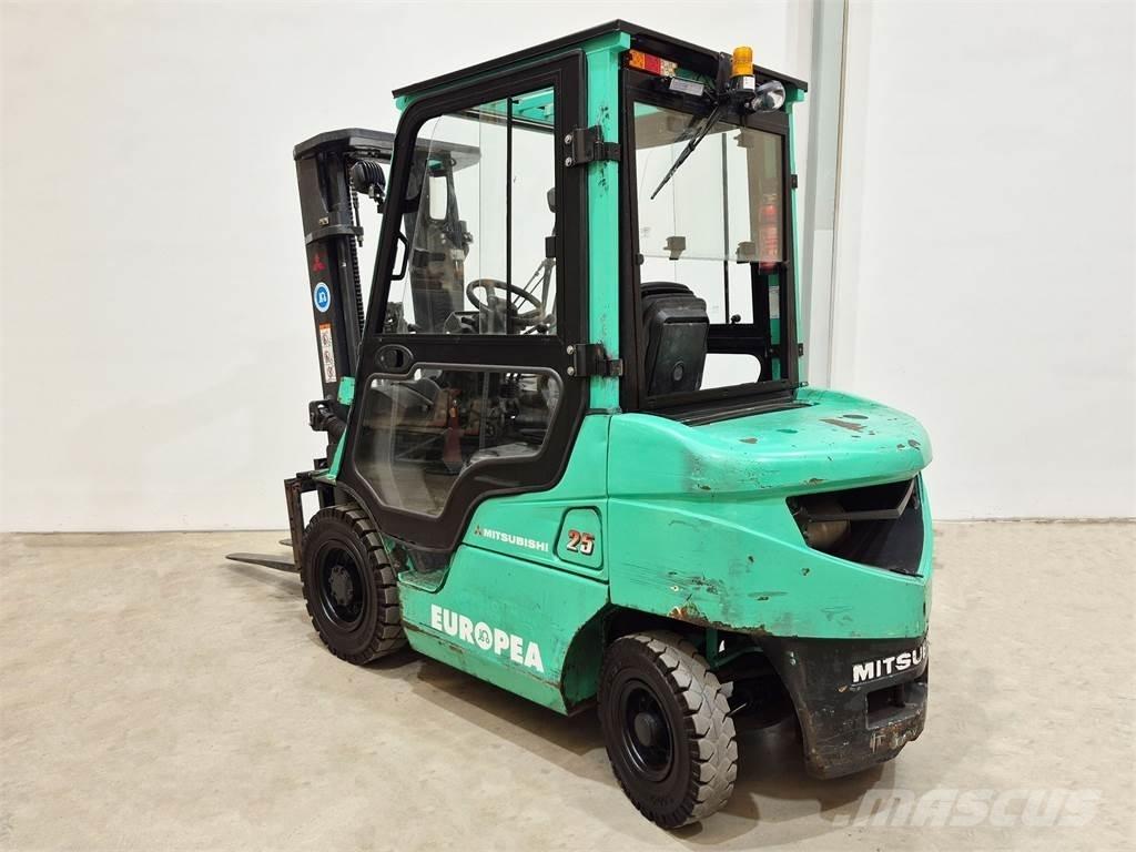 Mitsubishi FD25NT Dieselstapler