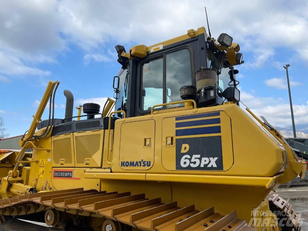 Komatsu D65PX-18 Bulldozer