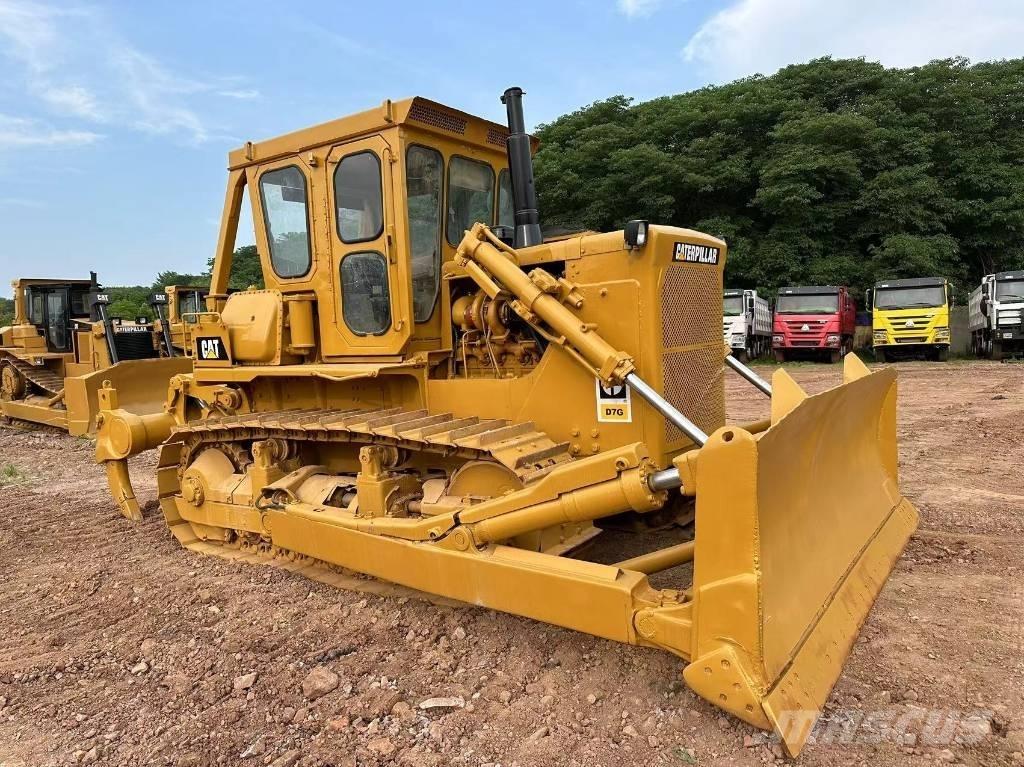 CAT D7G Bulldozer