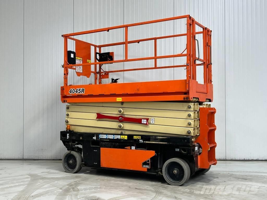JLG 4045R Scheren-Arbeitsbühnen