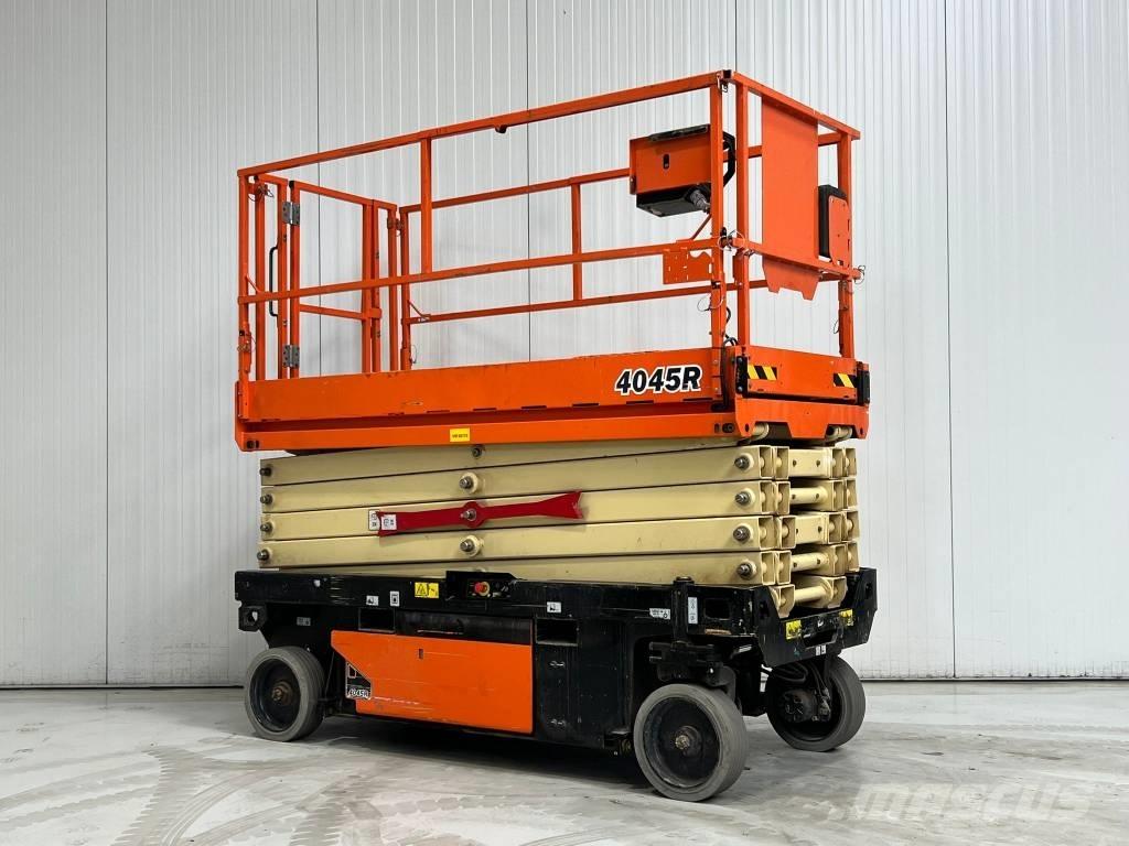 JLG 4045R Scheren-Arbeitsbühnen
