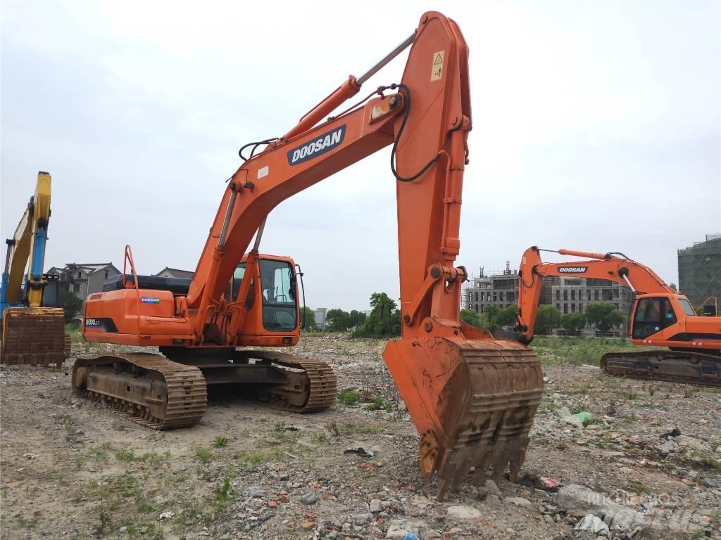 Doosan DH 300 LC-7 Raupenbagger
