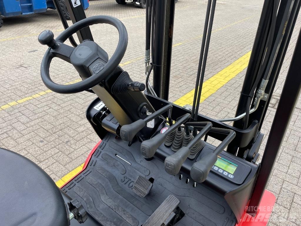 EP EFL 181 Elektrostapler