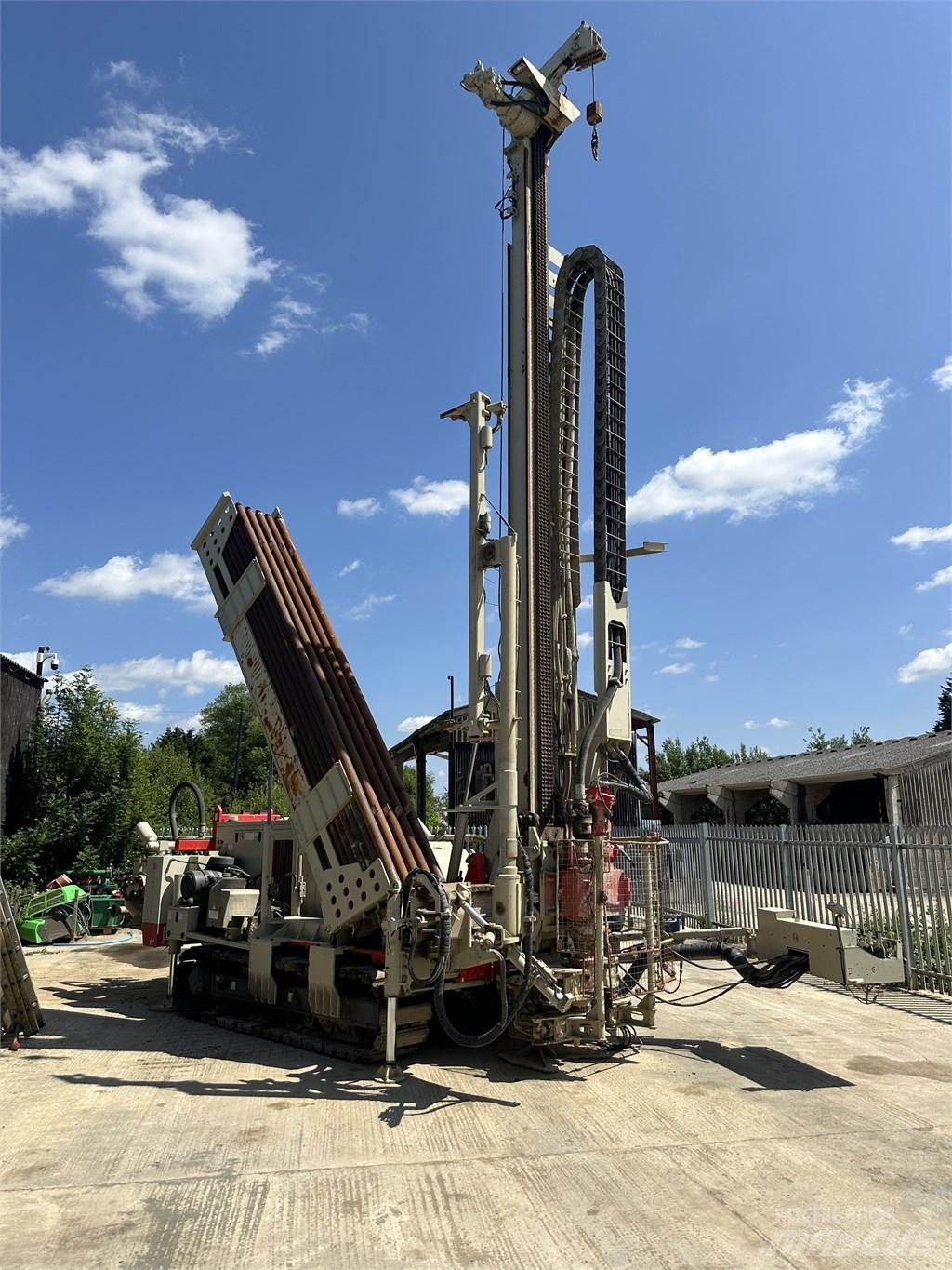 Comacchio 900HT Oberflächenbohrgeräte