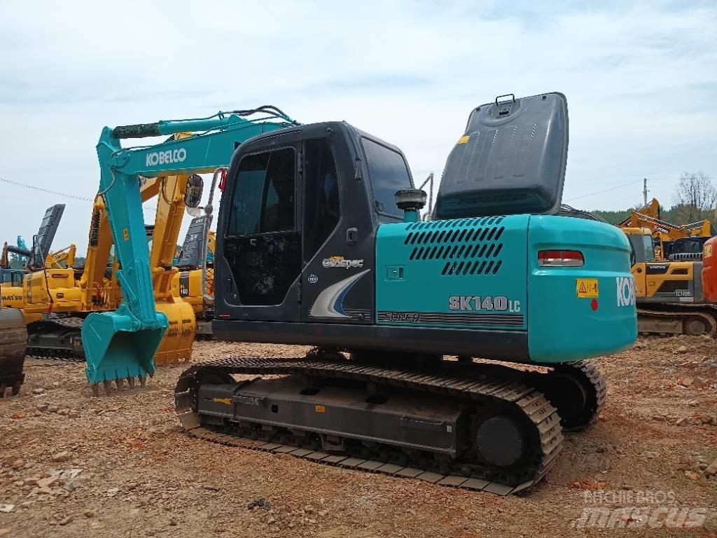 Kobelco SK 140 Midibagger  7t - 12t