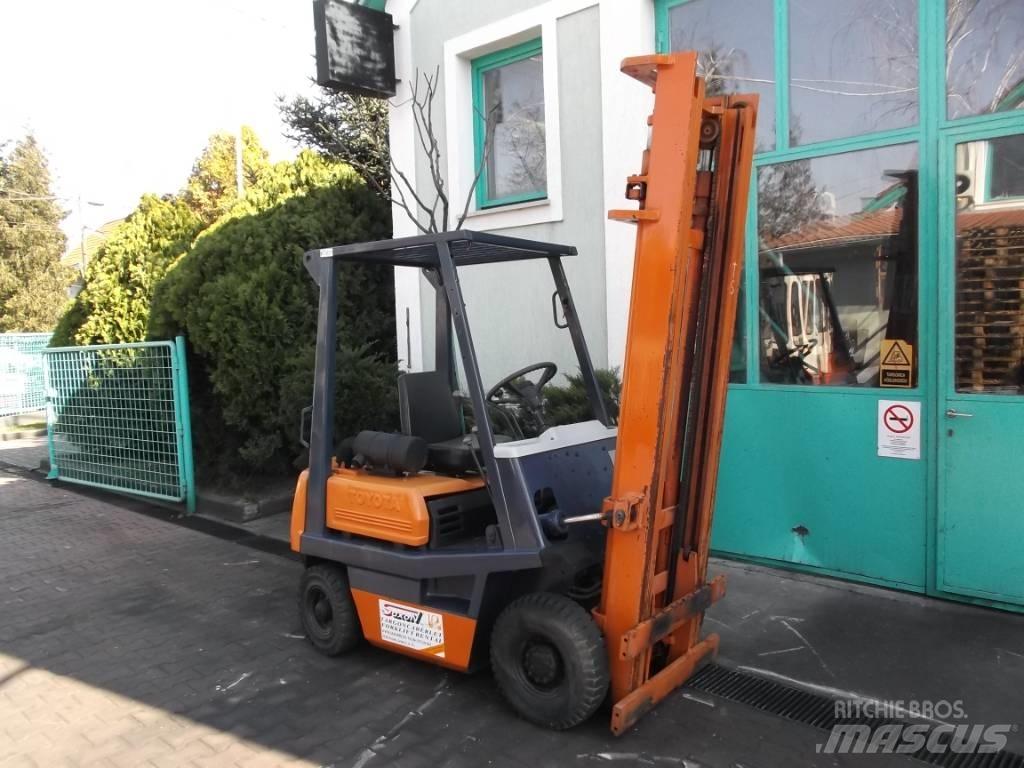 Toyota 3 FD 14 Dieselstapler
