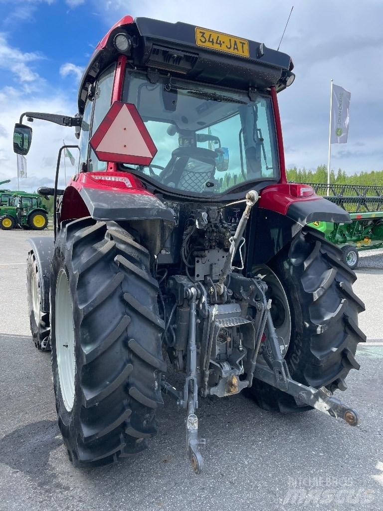Valtra A105 Traktoren