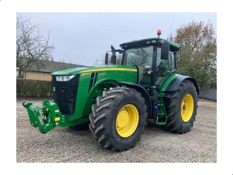 John Deere 8370 R Traktoren