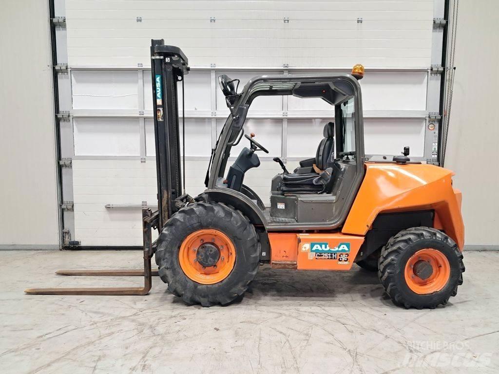 Ausa C251 HX4 Geländestapler