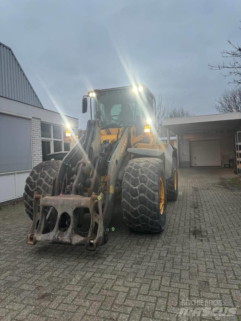 Volvo L 90 F Radlader