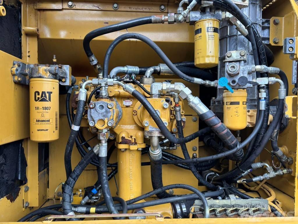 CAT 325 CL Raupenbagger