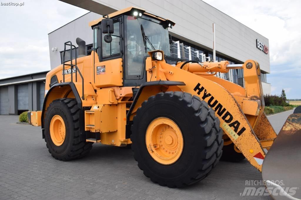 Hyundai HL 965 Radlader