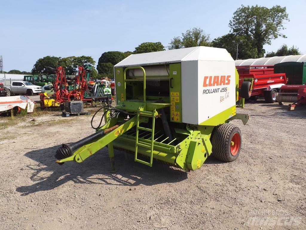 CLAAS Rollant 255 RC Rundballenpressen