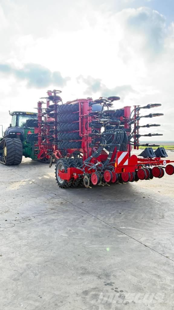 Horsch Focus 6 TD Drillmaschinen