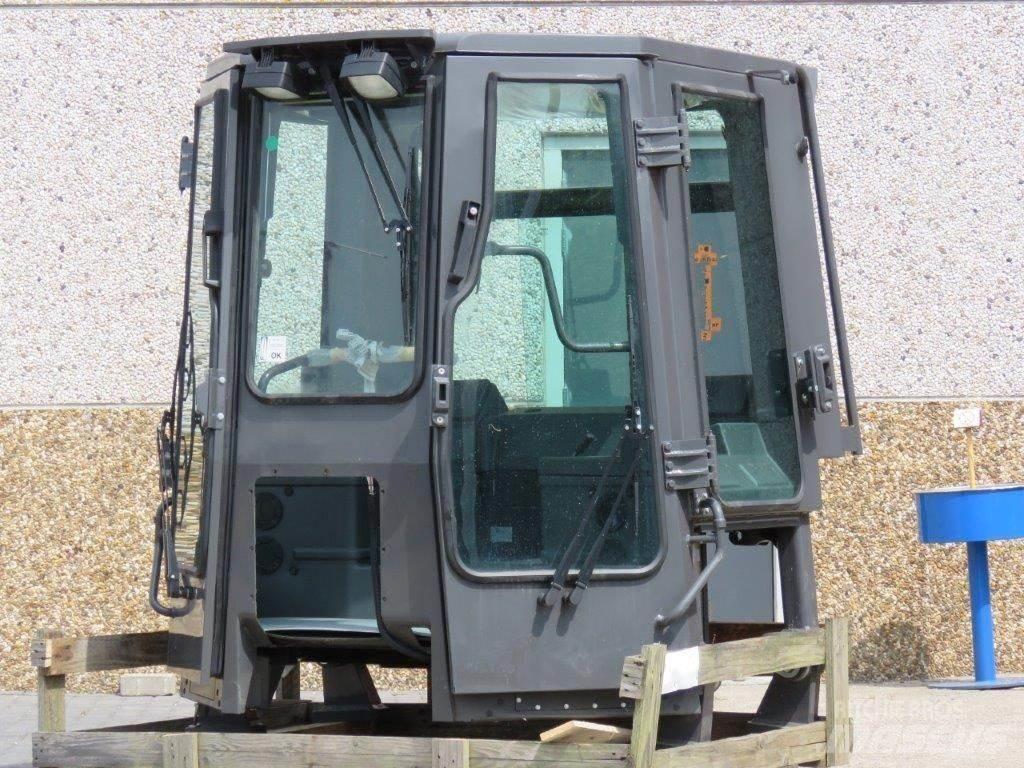 New Holland CE Transport Sonstige