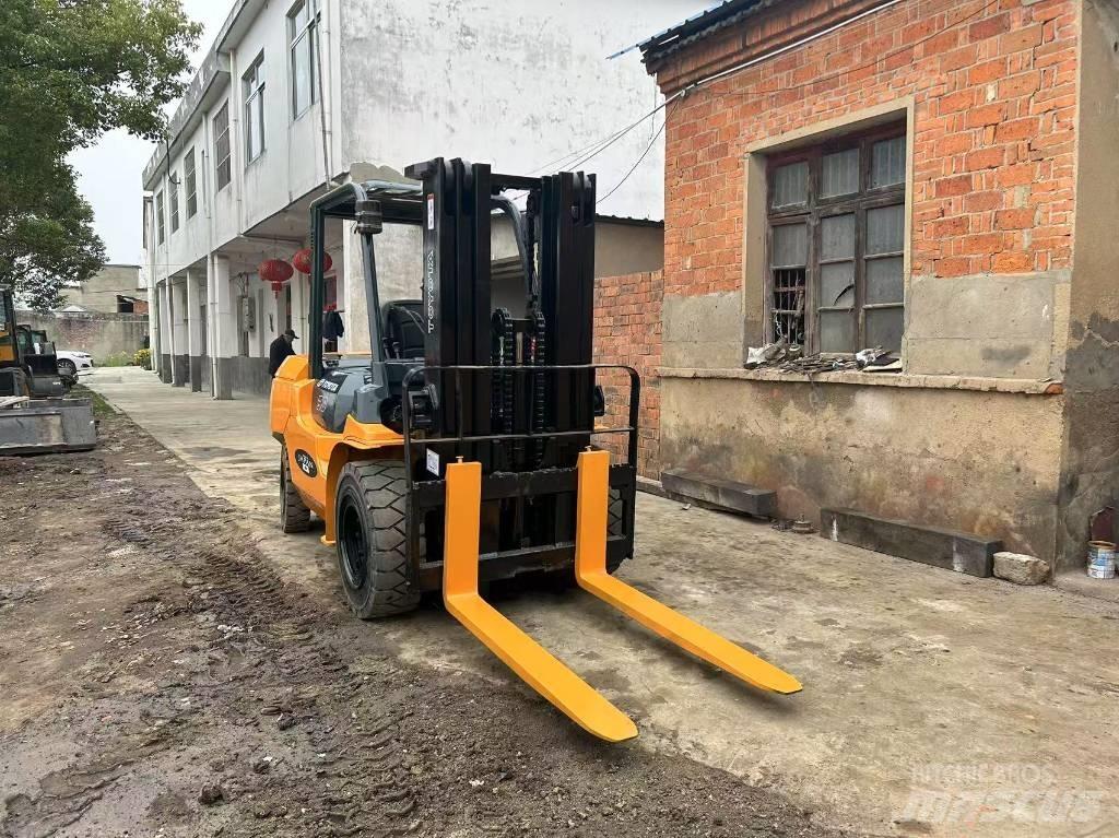 Toyota 5 ton Dieselstapler