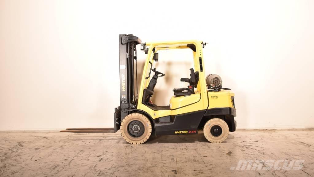 Hyster H2.5A6-L Gasstapler