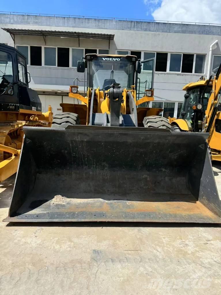 Volvo L 105 Radlader