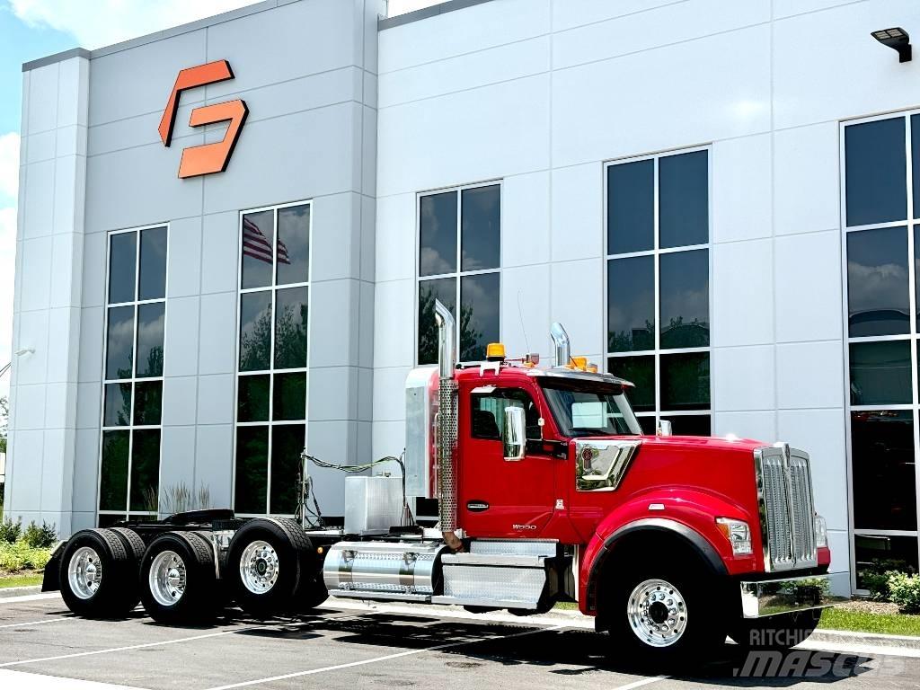 Kenworth W 990 Sattelzugmaschinen