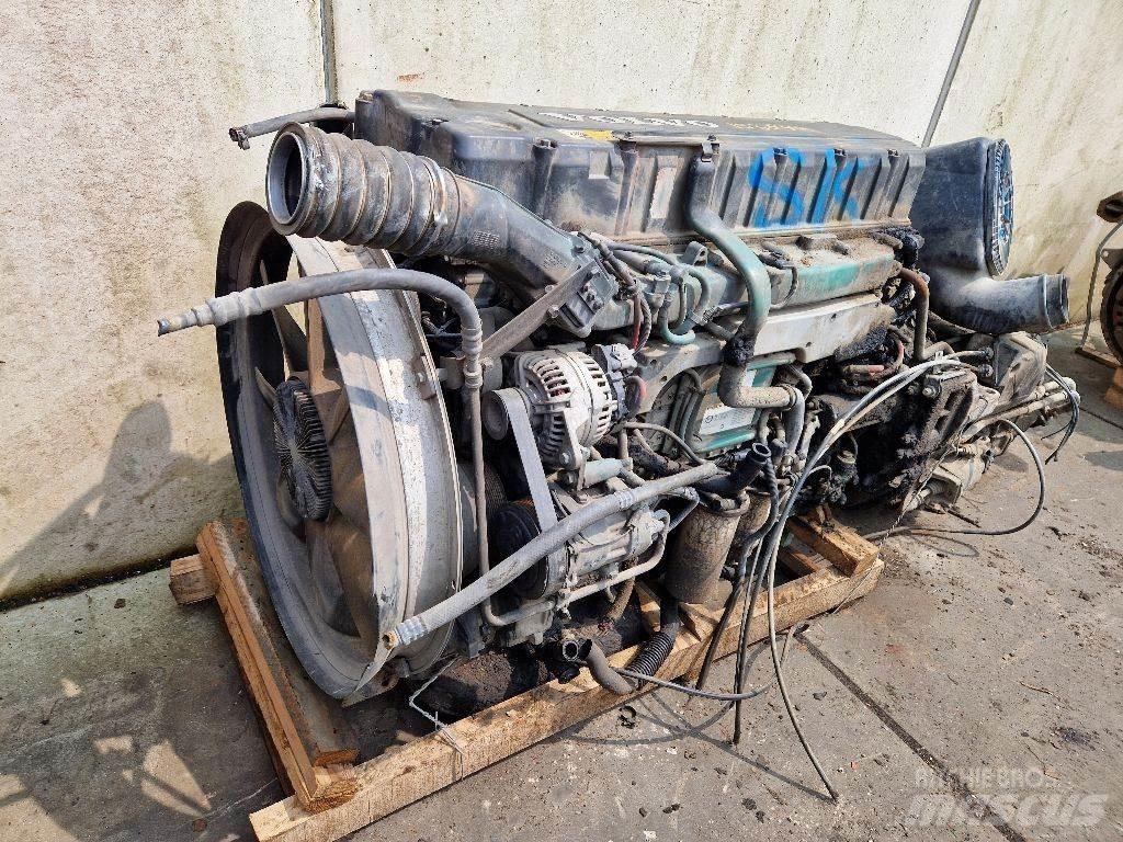 Volvo D12D380 Motoren