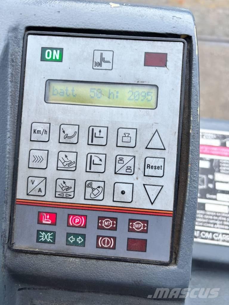 Fiat EU 3-15 N Elektrostapler