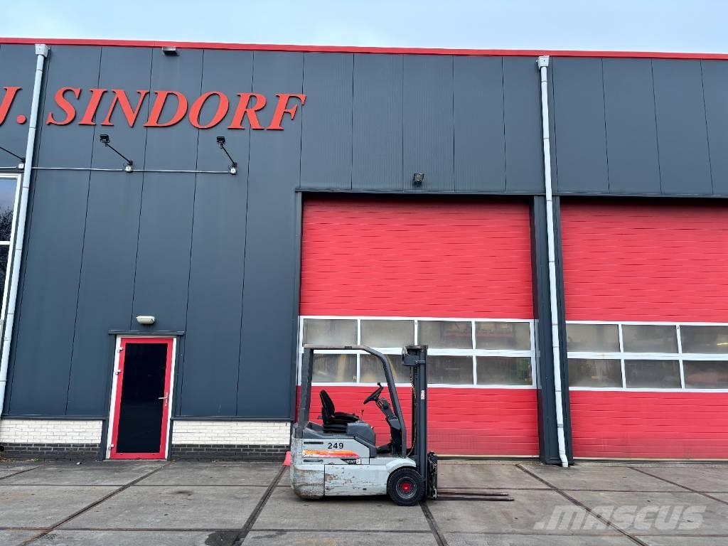 Fiat EU 3-15 N Elektrostapler