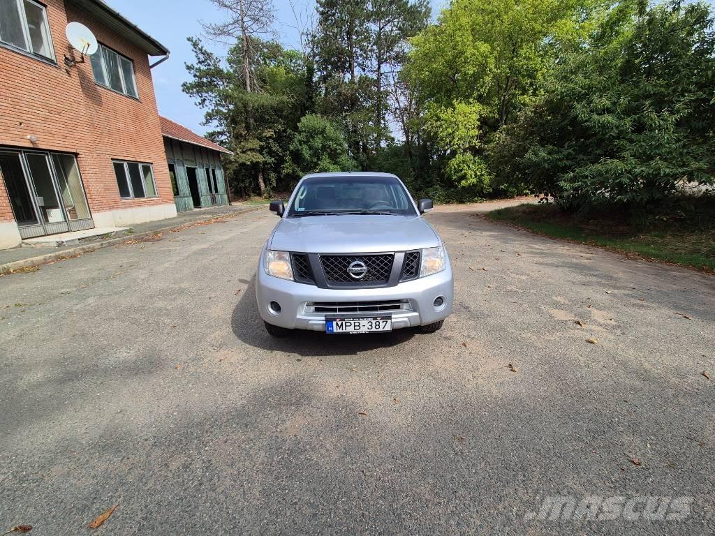 Nissan Navara Pickup/Pritschenwagen