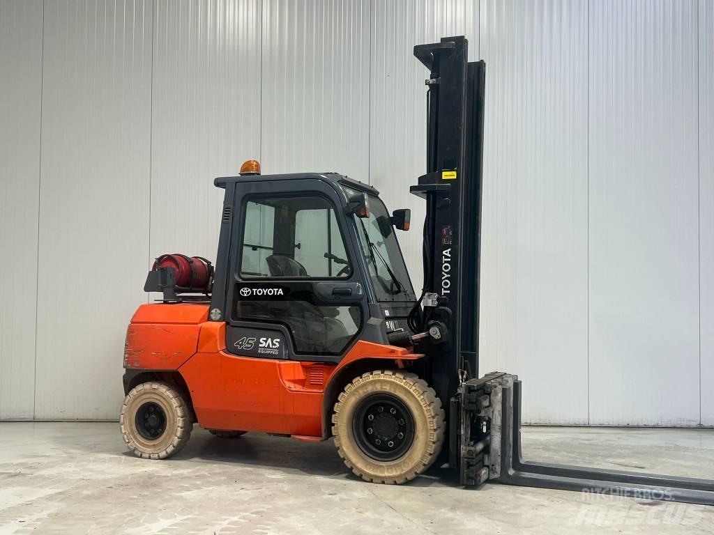 Toyota 02-7FG40 Gasstapler